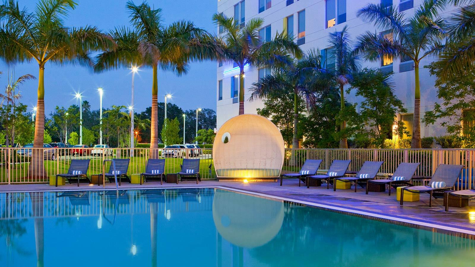 Готель Aloft Miami Дорал Екстер'єр фото